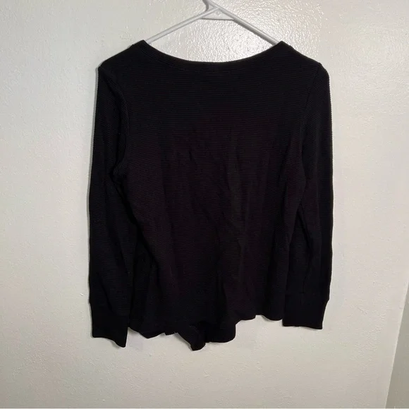 Red Haute Crewneck Sweater Black Asymmetric Hem M - Picture 5 of 8